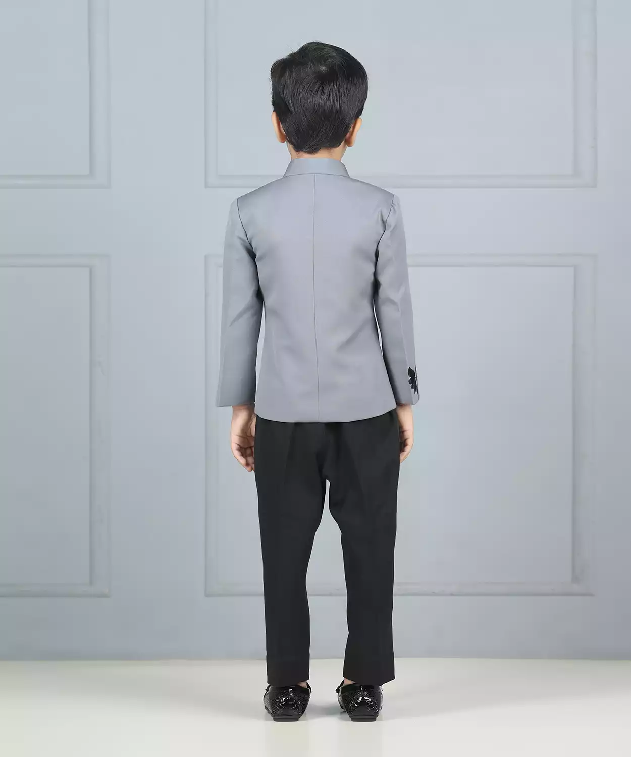 Bandgala With Thread Embroidery