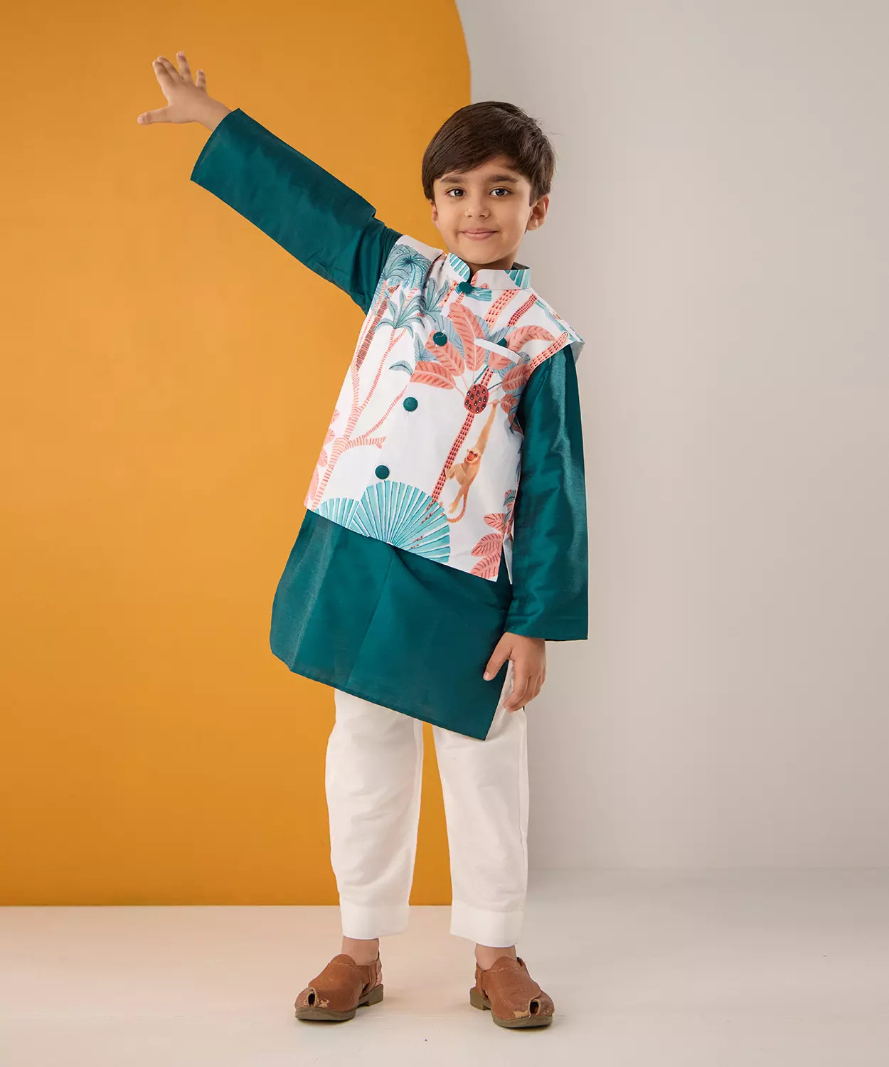 Bottle Green Kurta Set With Jacket
