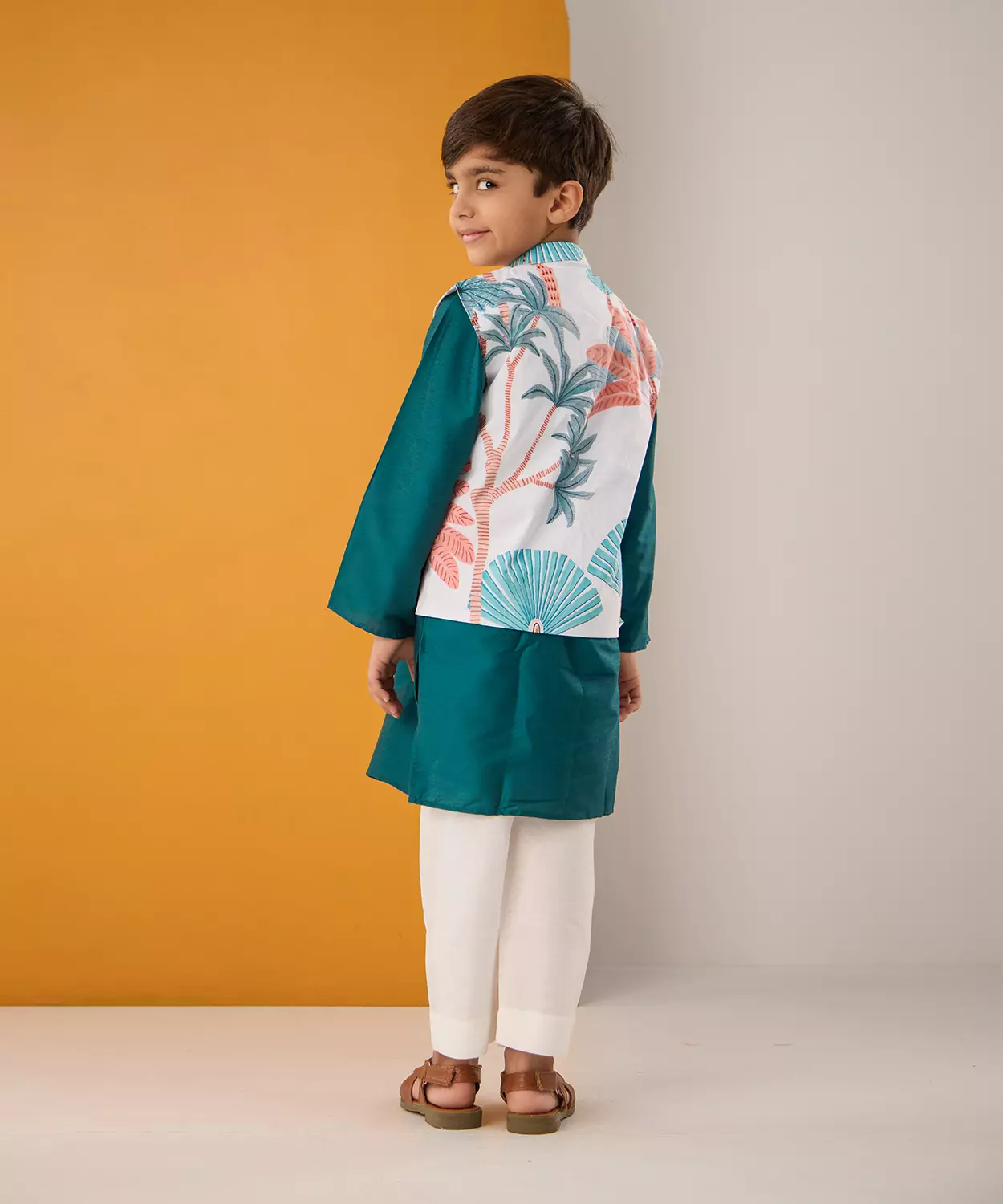 Bottle Green Kurta Set With Jacket