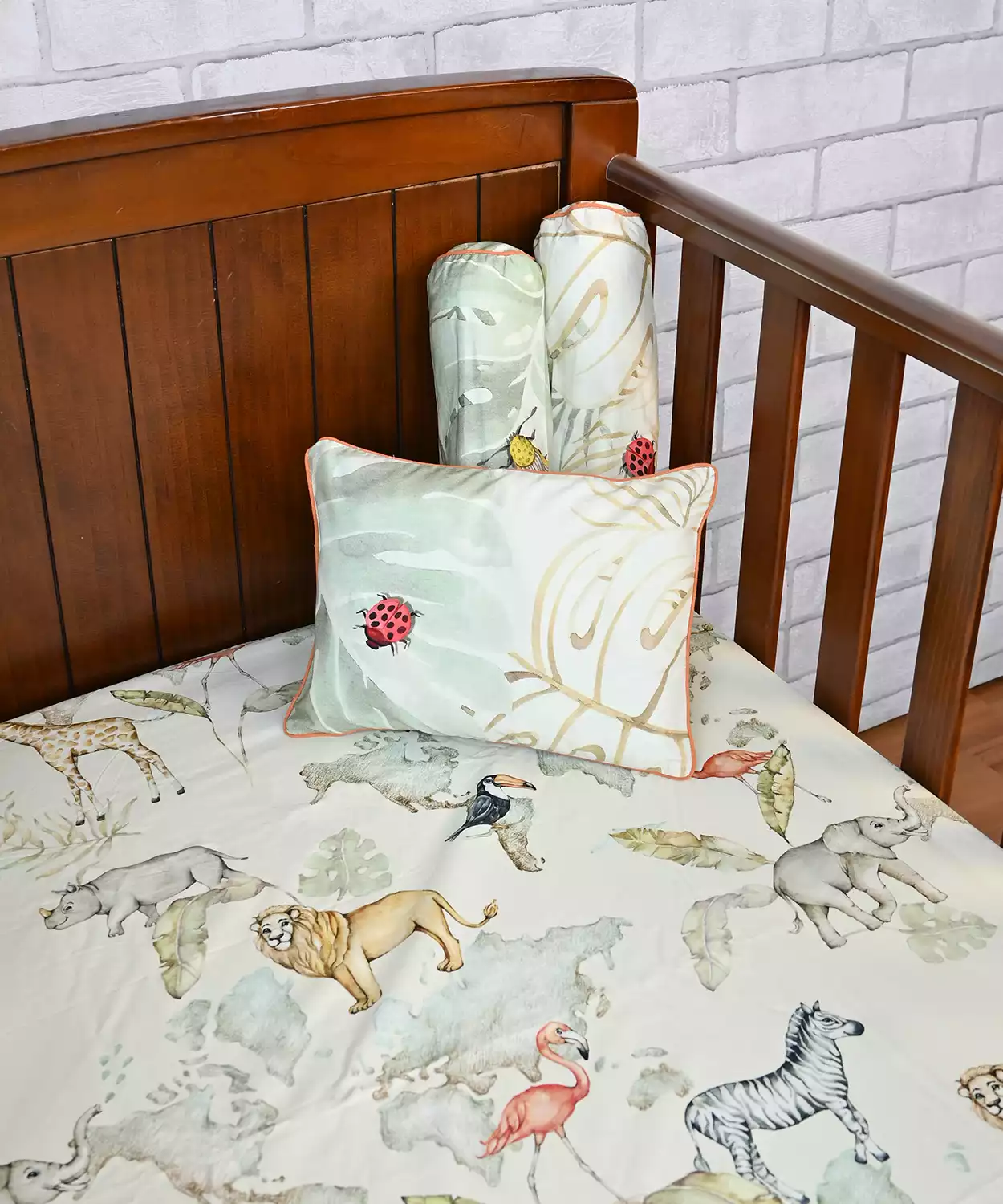 Baby it's Wild World - Crib Set of 3