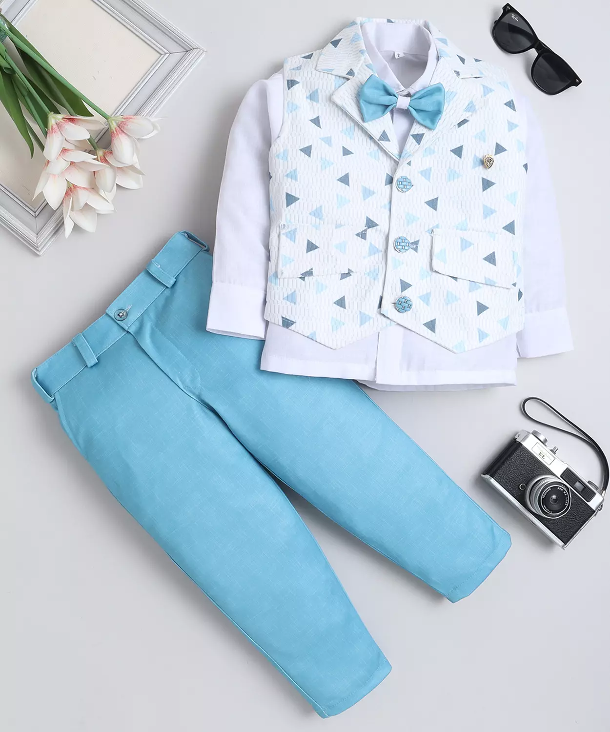 Cotton Blend Geometric Triangle Print 3 Piece Suit Set With Bowtie