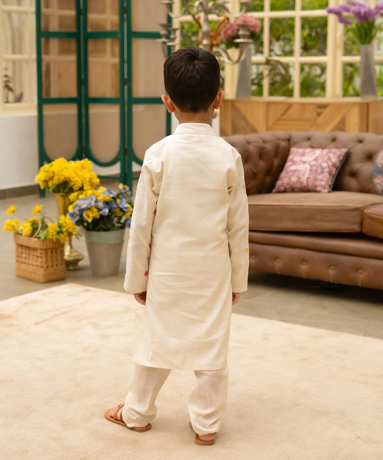 Off-White Embroidered Kurta Set