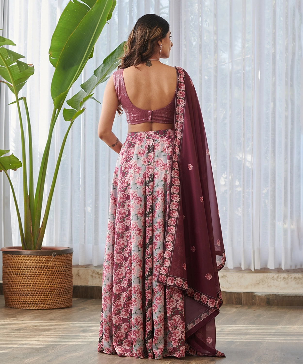 Gulposh Kali Lehenga