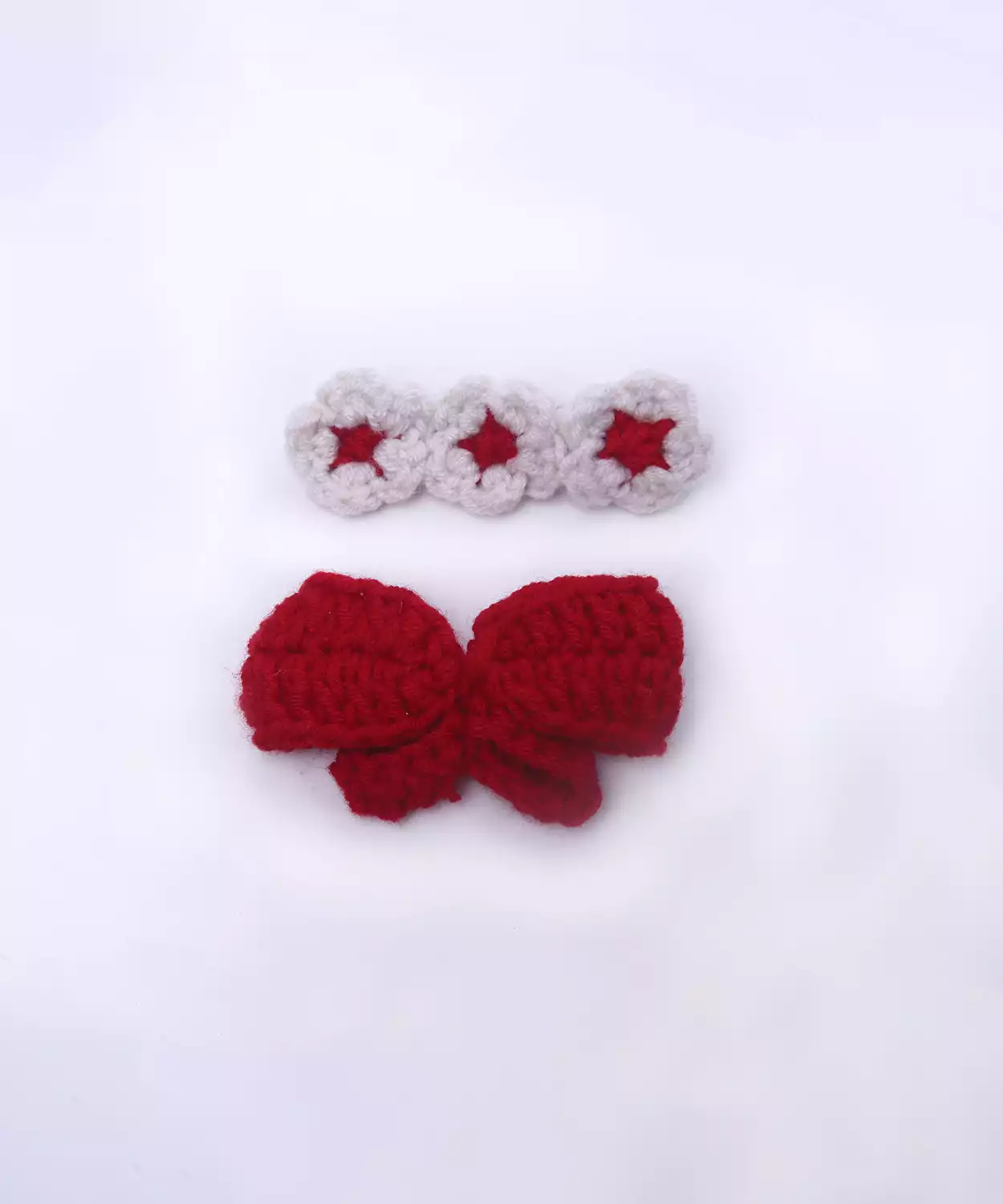 Red Bow Clip