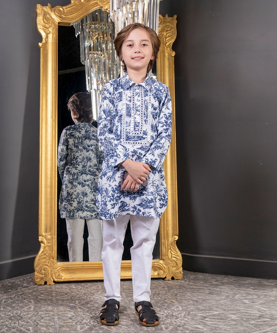 Kurta With Lace Detailing And Pyjama