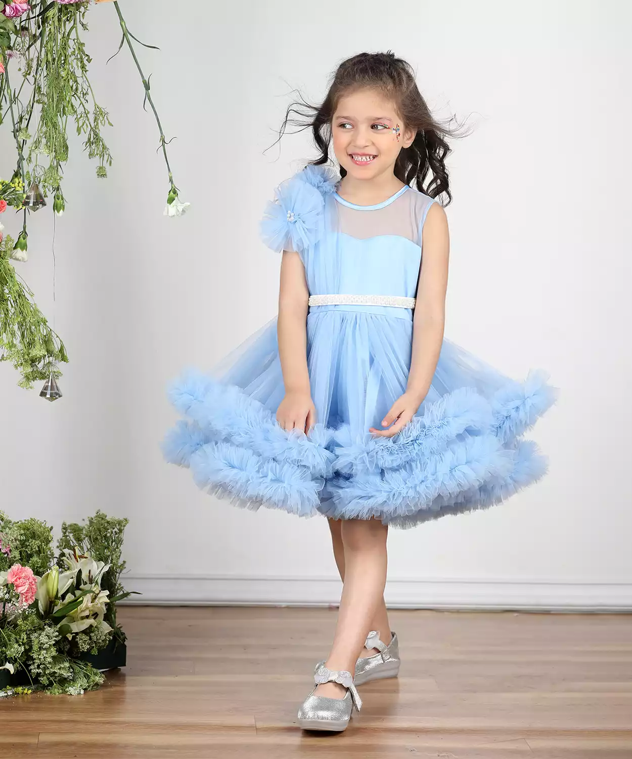 Dress With Tulles Asnd Pearl Belt