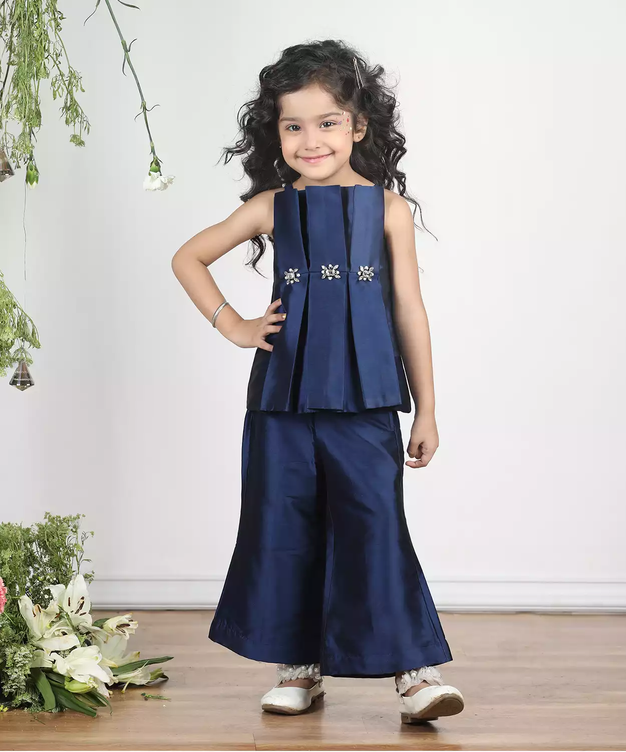 Top With Straps And Stone Detaling