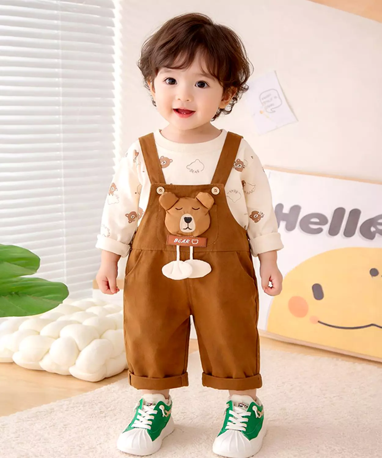 Cream Baseball Bear Dungaree With T-Shirt, 2 Pcs Clothing Set