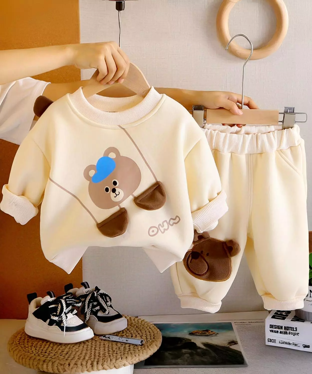Ivory Bear 3D Legs 2 Pcs, Fleece Winter Tracksuit Set