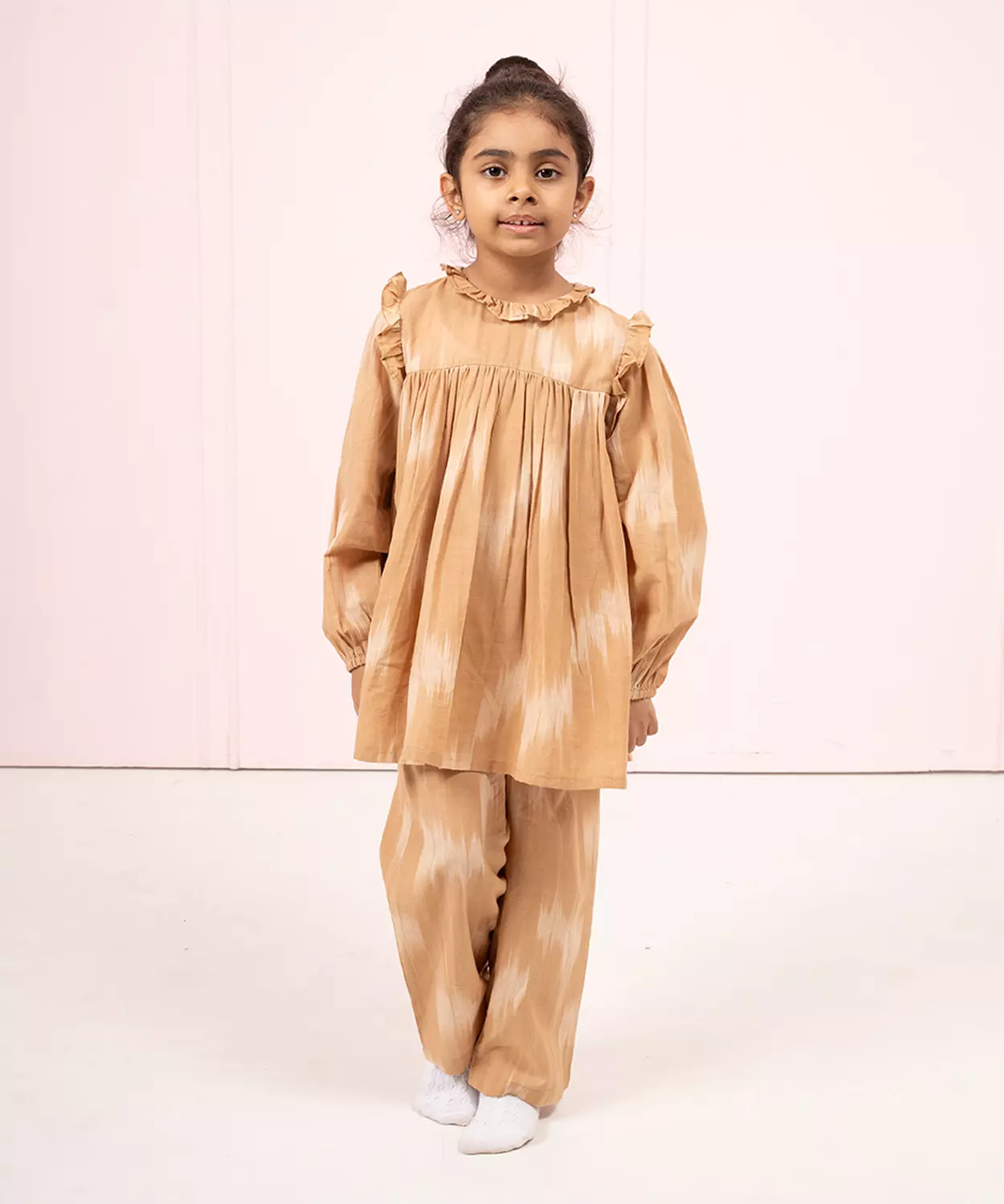 Puffed Sleeves With Ruffled Collar Co-Ord Set