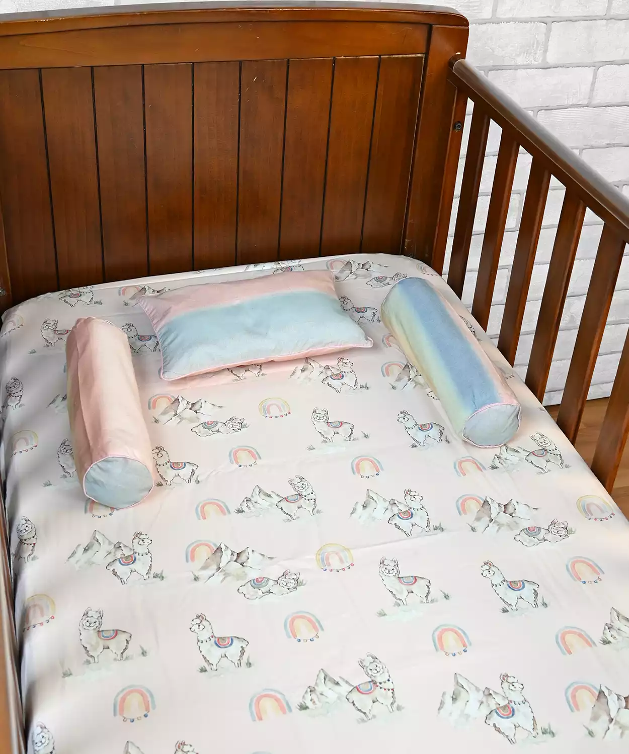 Ooh La Llama - Crib Set of 3