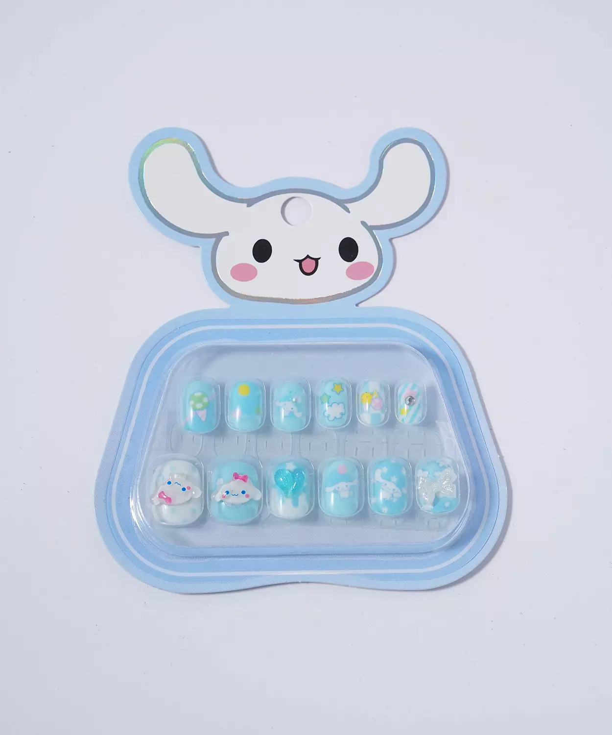 Cinnamoroll Nails