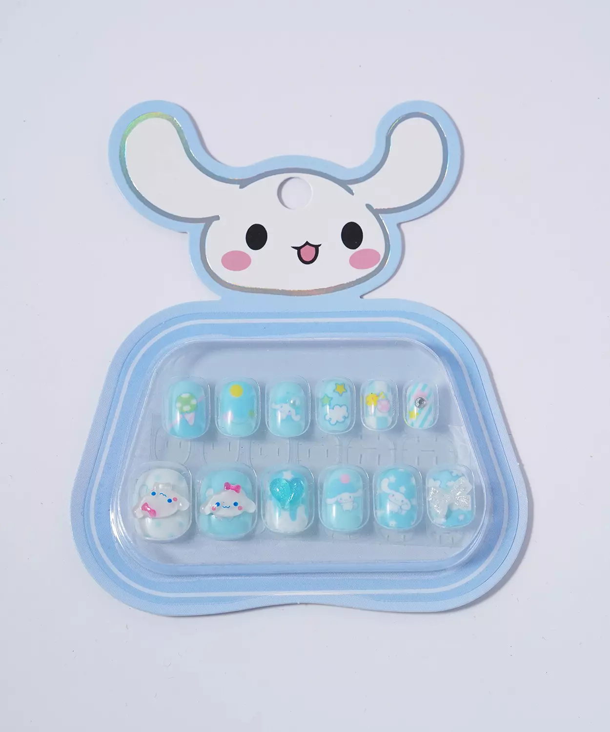 Cinnamoroll Nails