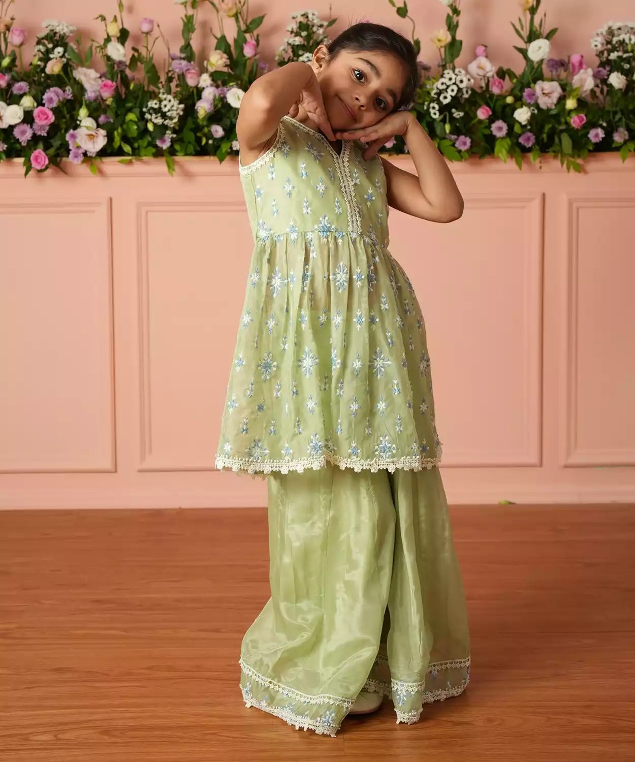 Organza Averine Green Kurta Set