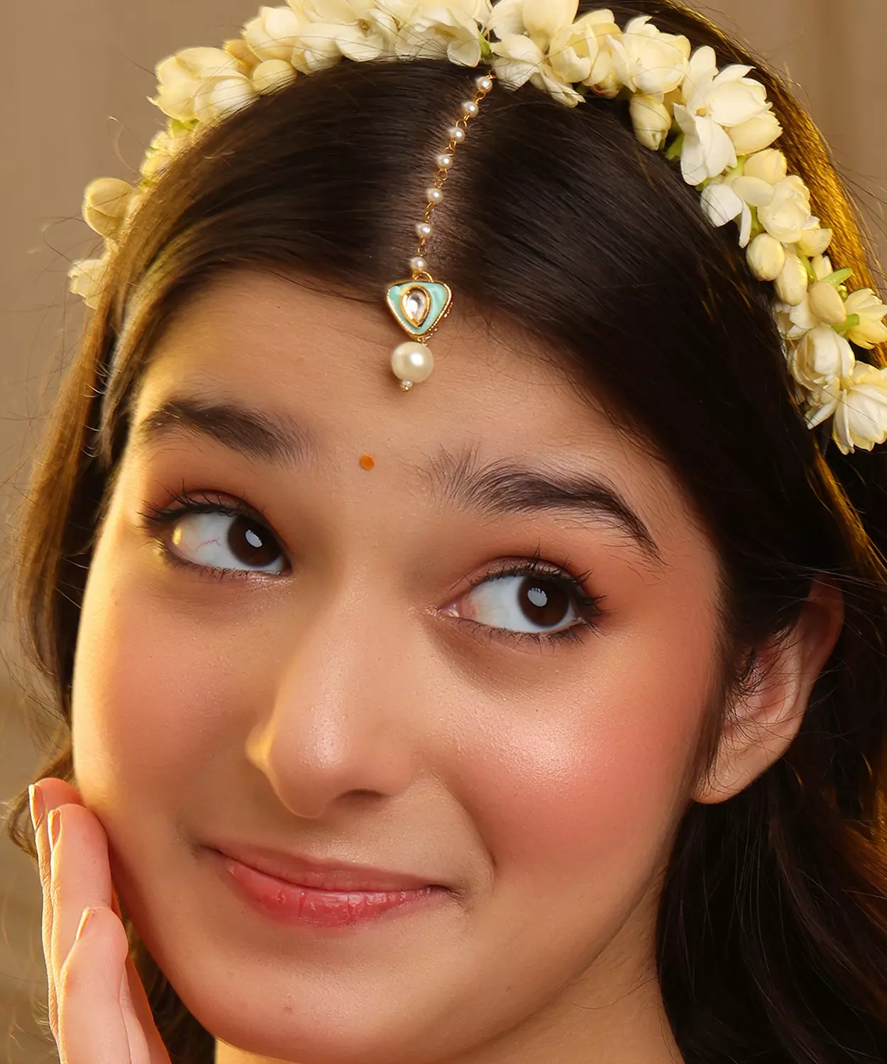 Pastel Green Whisper Pearl Tikka