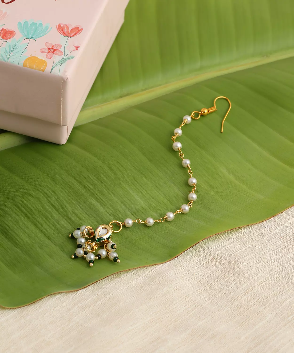 Kundan Kala Maang Tikka