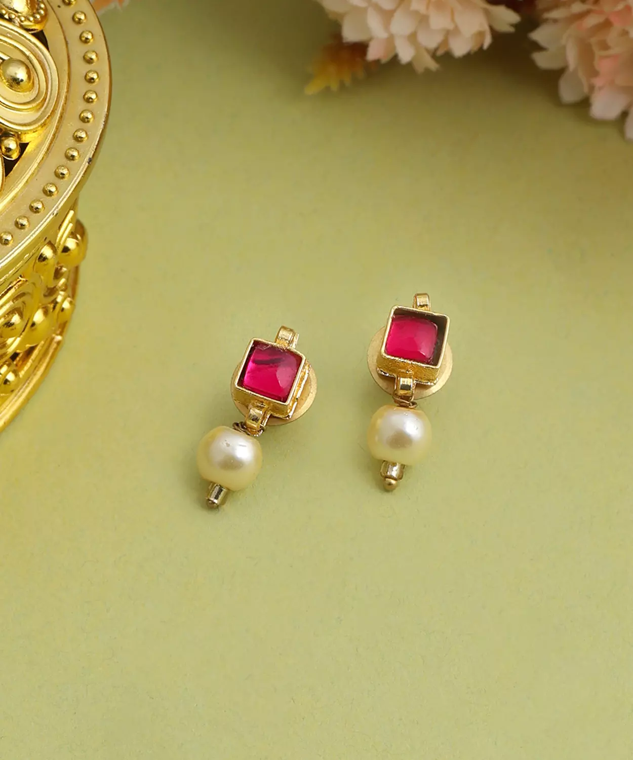 Garnet Glamour Earrings