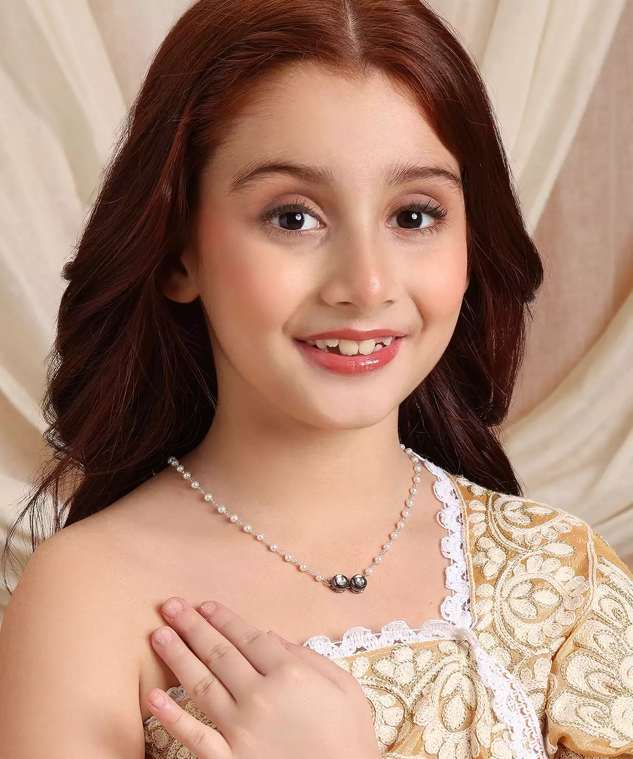 Double Stone Round Kundan In Silver Gold Finish Brass