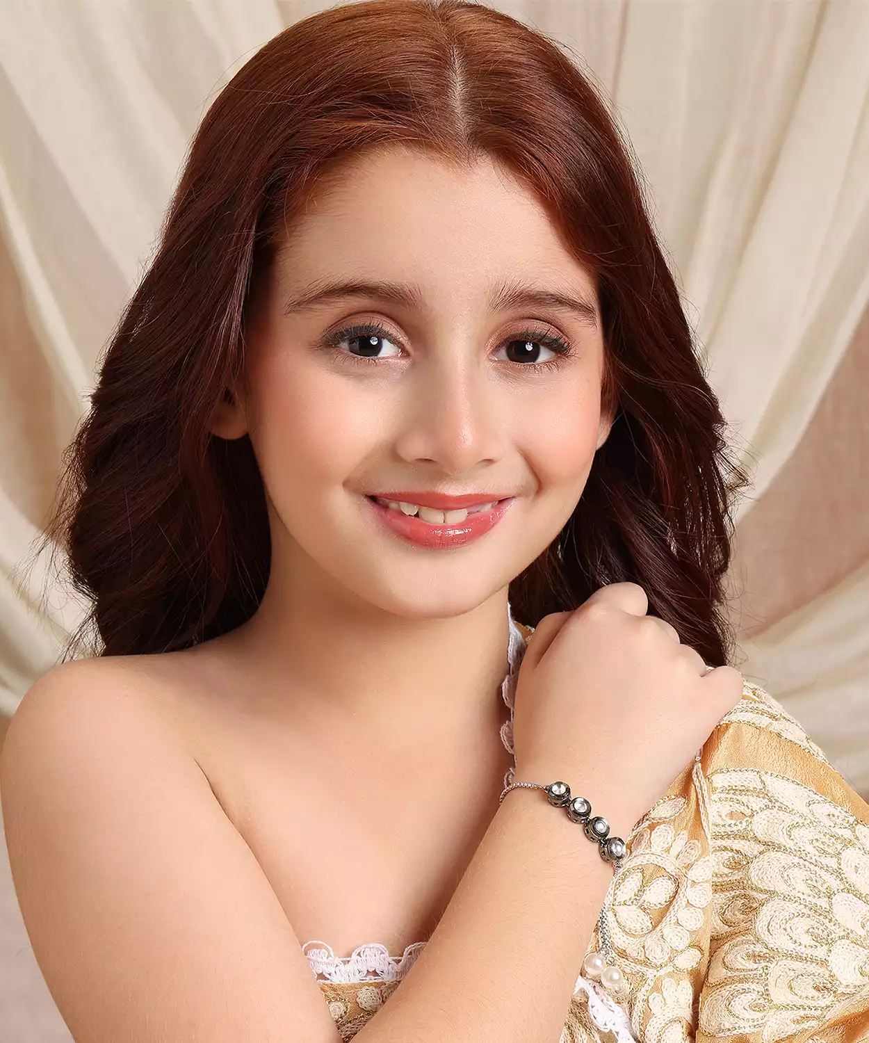 Kids Round Kundan Bracelet In Silver Gold Finish Brass