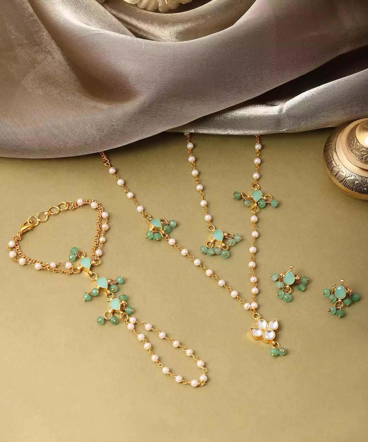 Kundan Mint Green Stone Necklace, Earrings, Haath Phool & Maang Tikka Jewelry Set
