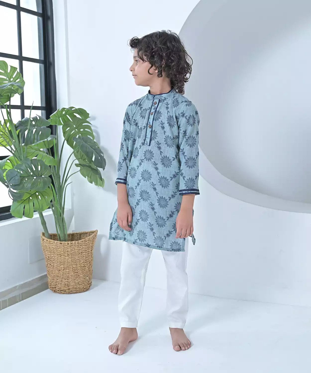 Blue Threadwork Kurta Set