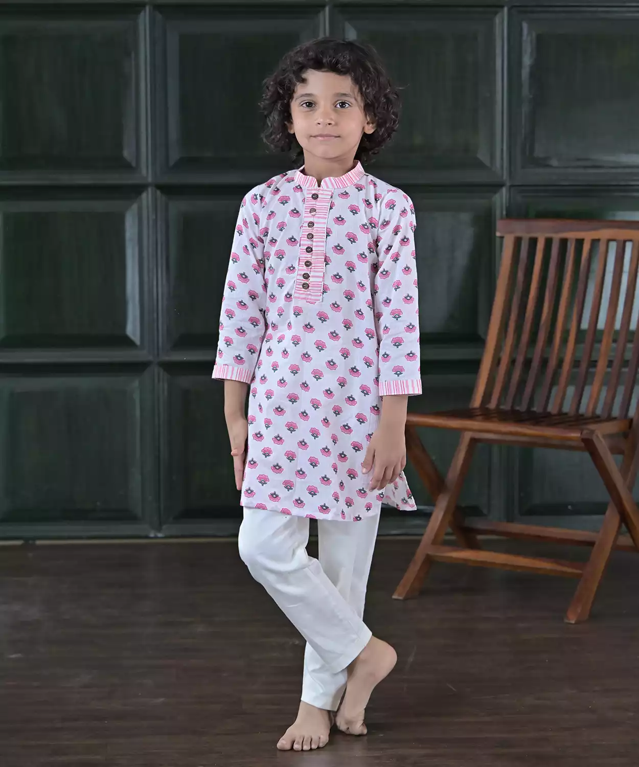 Pink Floral Booti Kurta Set