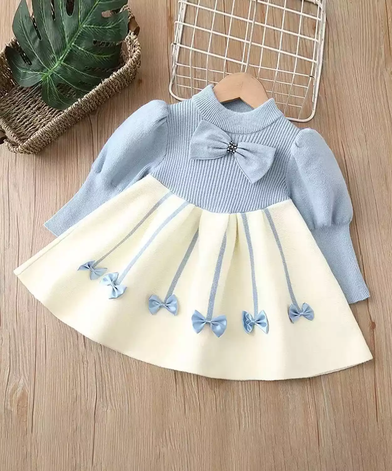 Baby Girl Bow Style Formal Winter Frock