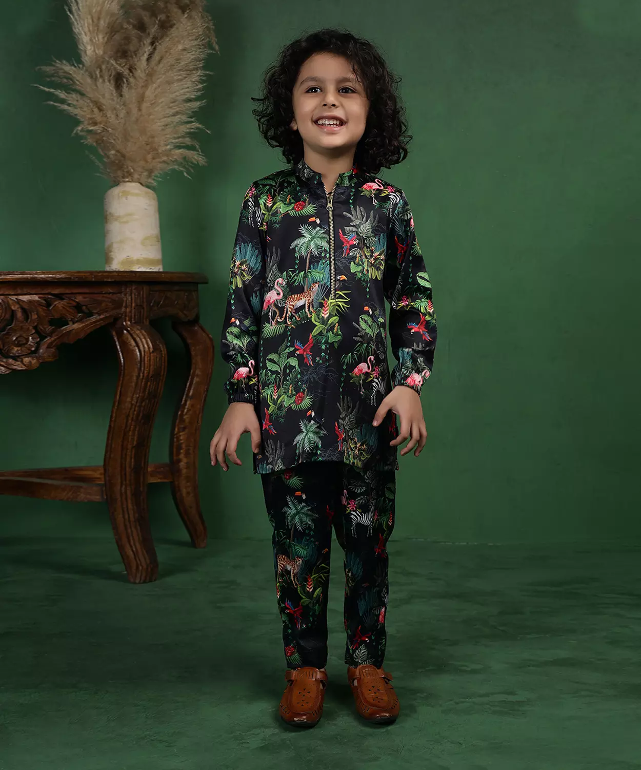 Sherbagh Print Kurta & Jogger Pants Set