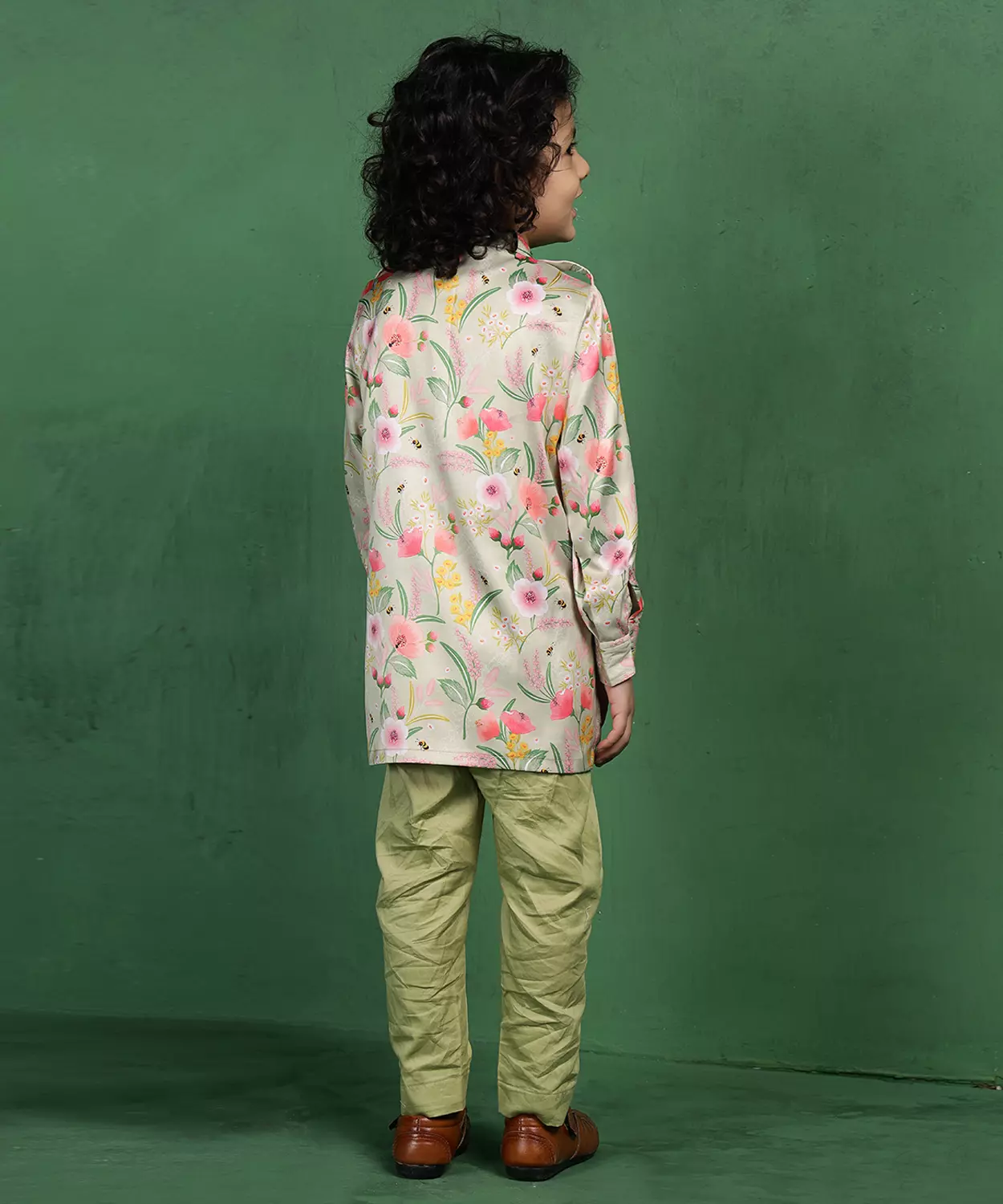 Neembagh Print Kurta & Pant Set