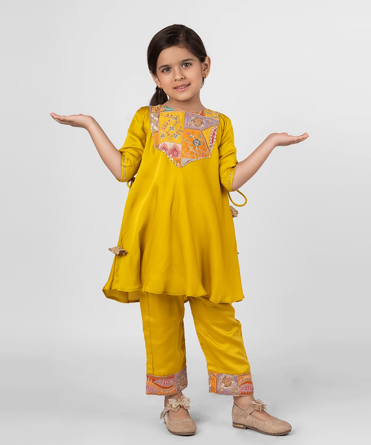 Girls Yellow Flaired Kurta Set